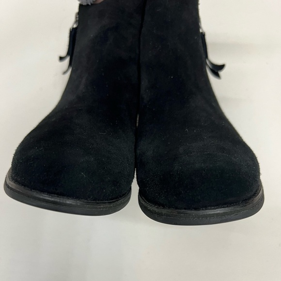Blondo Black Suede Waterproof Booties Size 8 - Picture 3 of 9